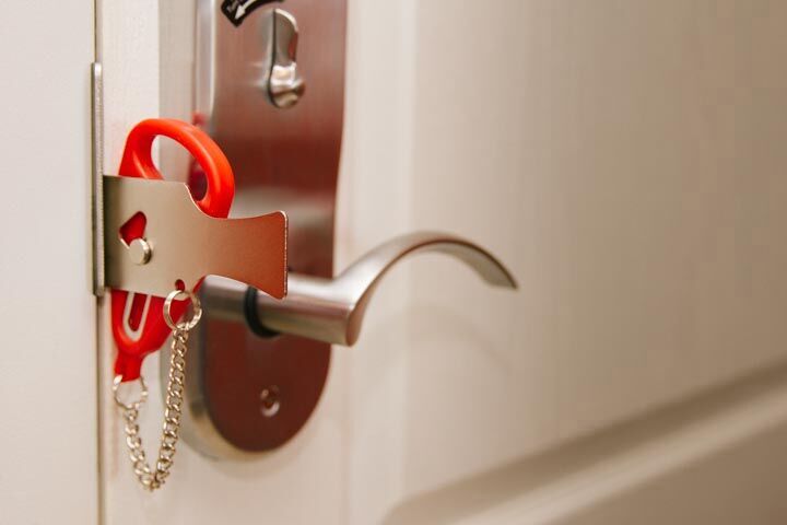 Traveling Extra Locks Lockdown, for Additional Safety and Privacy, for Hotel Home, College Apartment, Portable Door Lock Home Security, (Red)